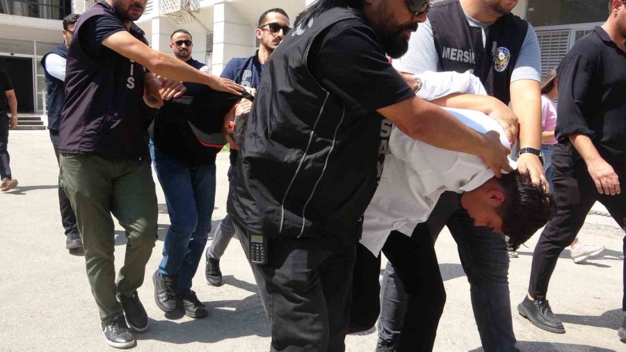 Mersin’de 16 Yaşındaki Hiranur’un Ölümüne Neden Olan 3 Zanlı Adliyeye Sevk Edildi