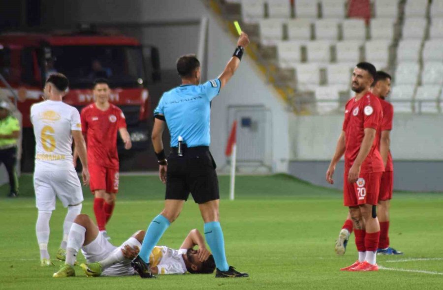 Ziraat Türkiye Kupası: Karaman Fk: 2 - Kapadokyaspor: 1