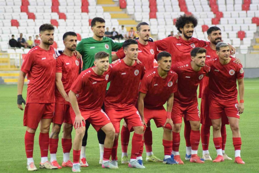 Ziraat Türkiye Kupası: Karaman Fk: 2 - Kapadokyaspor: 1