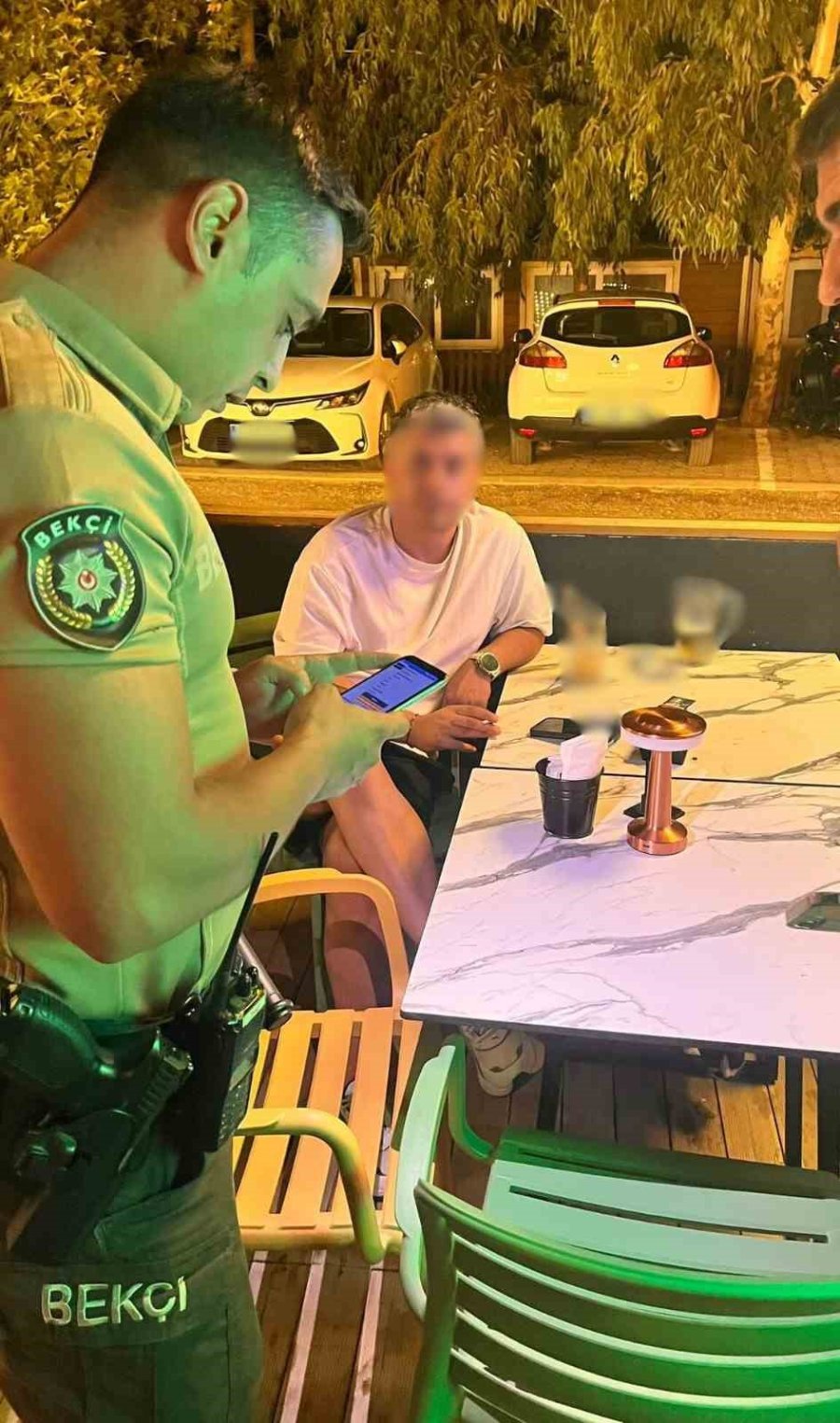 Antalya’da Eş Zamanlı Denetimlerde Binlerce Kişi Sorgulandı