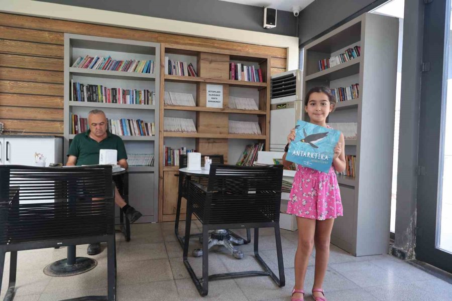 Barbaros Çay Bahçesi Kütüphanesi Açıldı