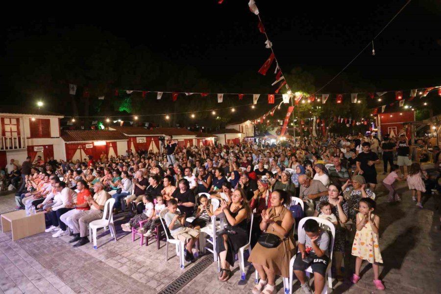 Kepez Kültür Festivali’nde Yörük Ateşi Yandı