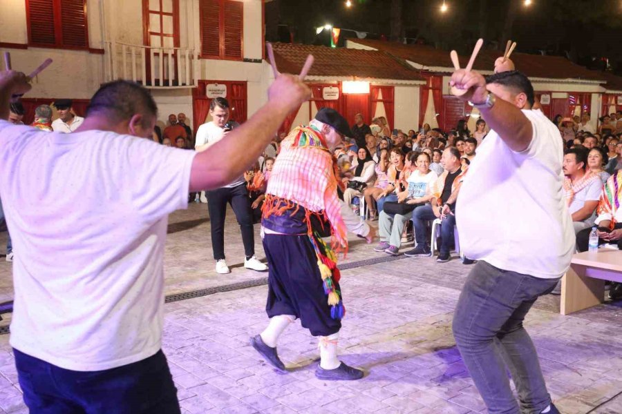 Kepez Kültür Festivali’nde Yörük Ateşi Yandı