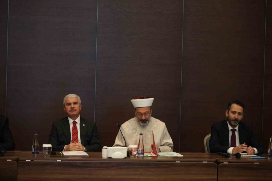 Konya’da "günümüzde Aileye Yönelik Tehditler Ve Çözüm Önerileri" Çalıştayı