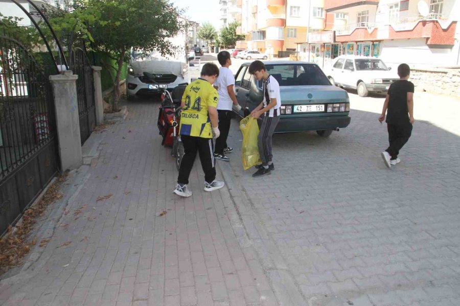 Çevreci Çocuklardan Örnek Davranış