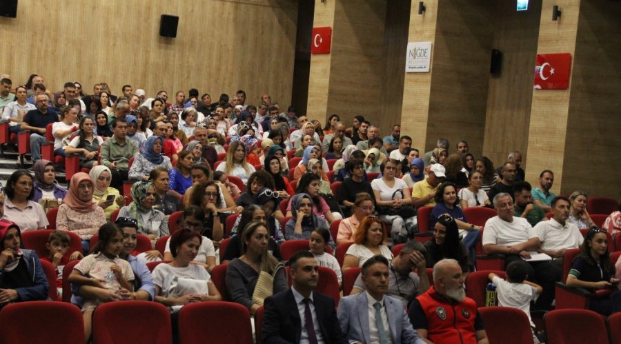 Öğretmenlere Terörle Mücadele Konferansı Düzenlendi