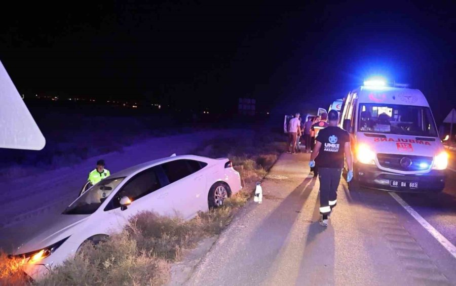 Aksaray’da Otomobil, Hafif Ticari Araca Çarptı: 4 Yaralı