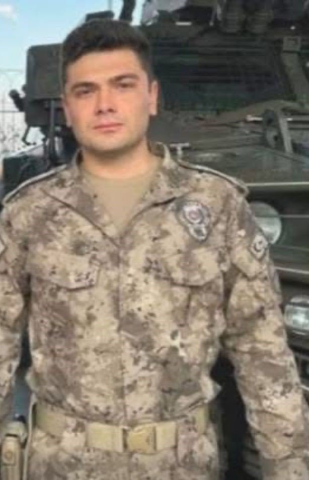 Özel Harekat Polisi, Silah Kazası Sonucu Şehit Oldu: Babası Da 2018’de Şehit Olmuş