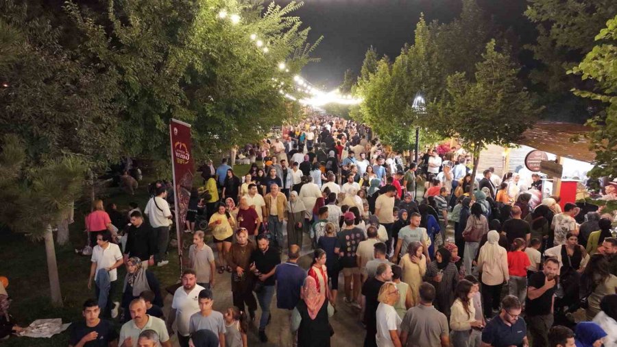 Türkiye’nin En Büyük Gastronomi Festivali Konya’da Başladı