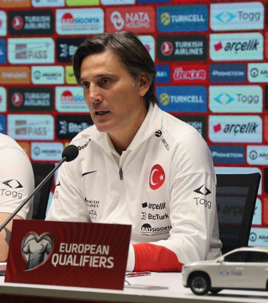 Vincenzo Montella: "sonucu Etkileyecek Her Türlü Silaha Sahibiz"