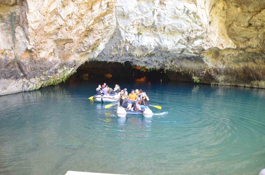 Dünyaca Ünlü Altınbeşik Mağarası’da Ziyaretçilerin Kilitli Tuvalet Tepkisi