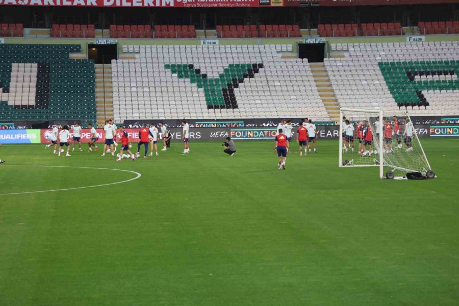 İspanya, Türkiye Maçının Hazırlıklarını Tamamladı