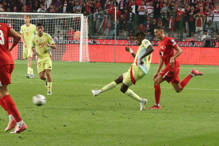 2026 Dünya Kupası Avrupa Elemeleri: Türkiye: 0 - İspanya: 3 (ilk Yarı)