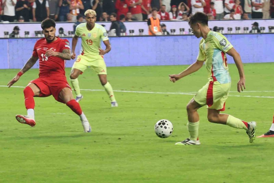 2026 Dünya Kupası Avrupa Elemeleri: Türkiye: 0 - İspanya: 3 (ilk Yarı)