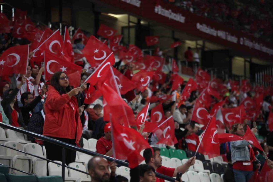 2026 Fıfa Dünya Kupası Avrupa Elemeleri: Türkiye: 0 - İspanya: 1 (maç Devam Ediyor)