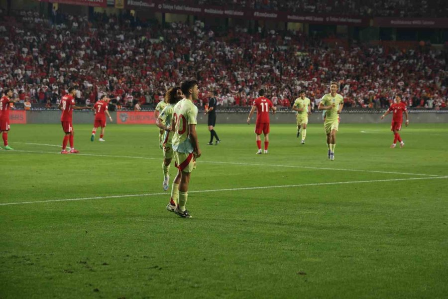 2026 Fıfa Dünya Kupası Avrupa Elemeleri: Türkiye: 0 - İspanya: 1 (maç Devam Ediyor)