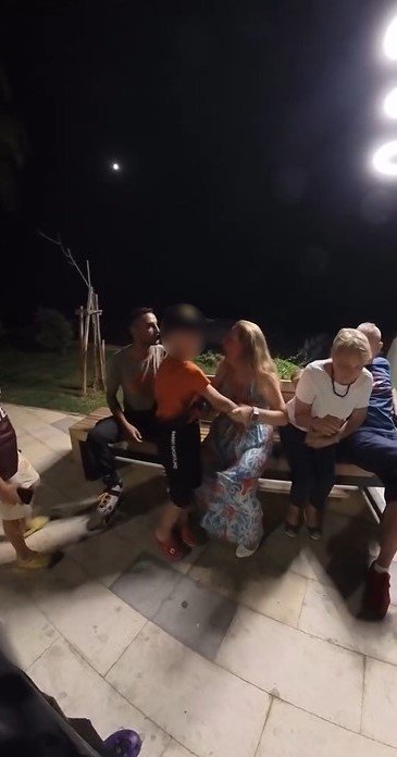 Alanya’da Sahilde Kaybolan Çocuk, Patenci Rus Kadın Sayesinde Bulundu