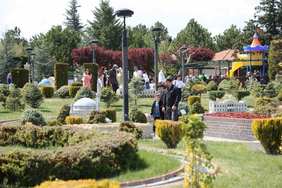 Meram’ın Efsane Parkı Bu Yaza Da Damgasını Vurdu