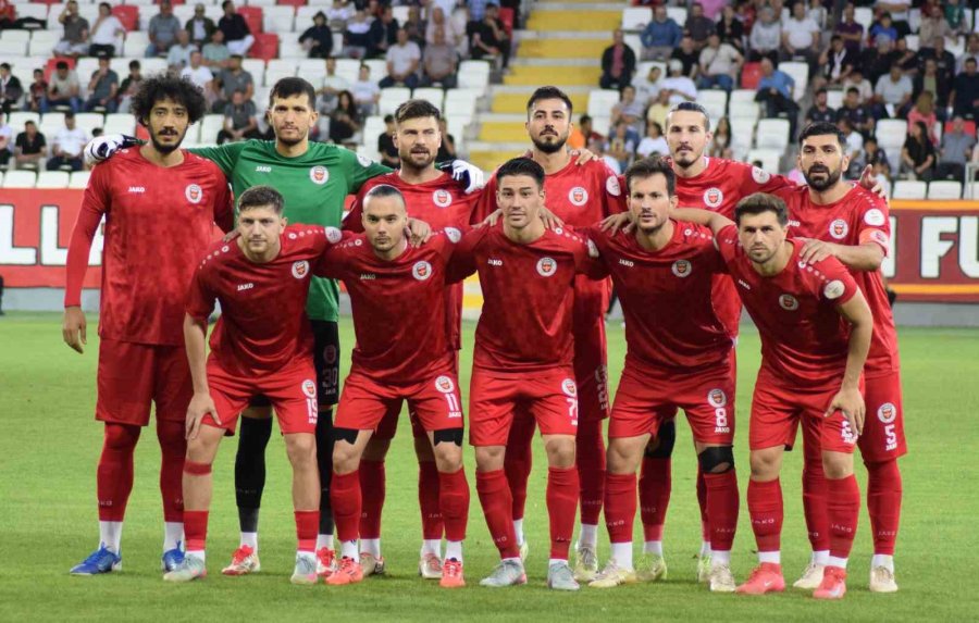 Tff 2. Lig: Karaman Fk: 0 - İnegölspor: 2