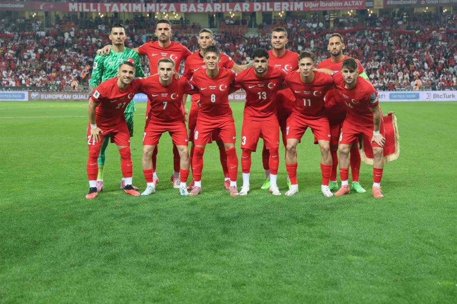 A Milli Futbol Takımı, Elemelerdeki İlk Yenilgisini Aldı