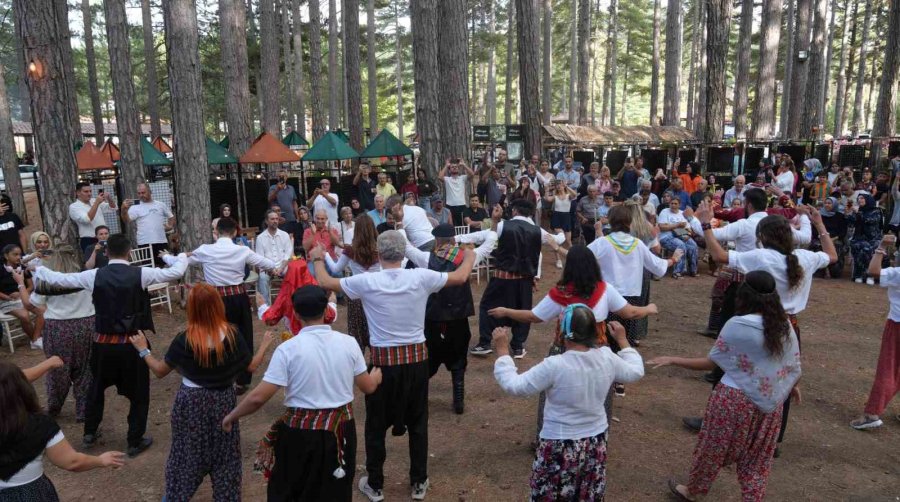 Alanya Gedevet’te, Tarih Ve Günümüz Bir Arada Yaşandı