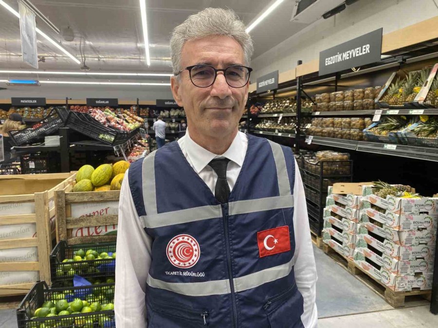 Mersin’de Marketler Denetleniyor