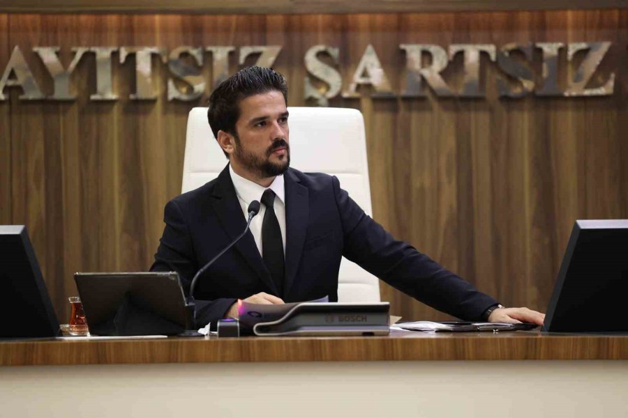 Büyükşehir Meclisi’nde Aksu’da Akaryakıt Ve Servis İstasyonu Planı Kabul Edildi