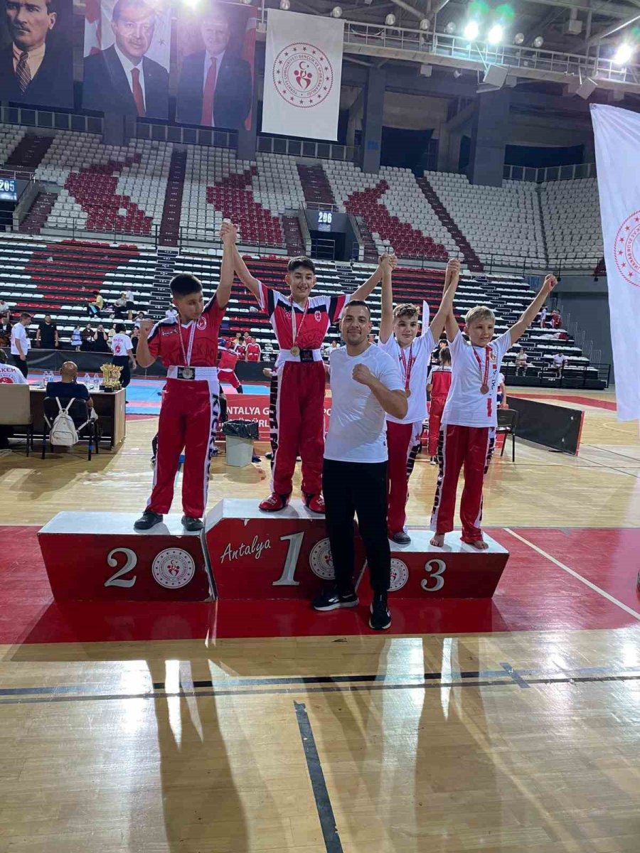 Kemer’e 6 Madalya İle Döndüler