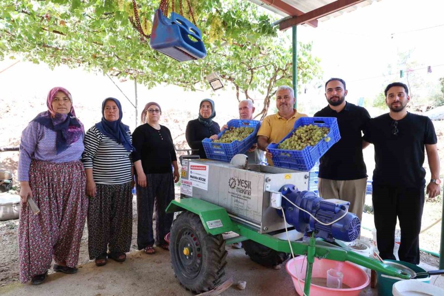 Çizmeler Rafa Kalktı Pekmez Üretimi Kolaylaştı