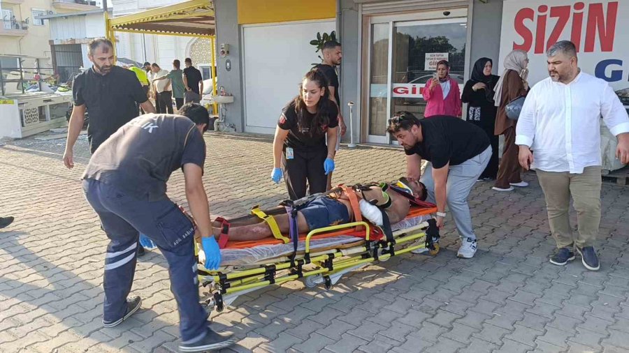 Motosiklet, Sürücü Ve Kaskı Metrelerce Savruldu: O Anlar Kamerada