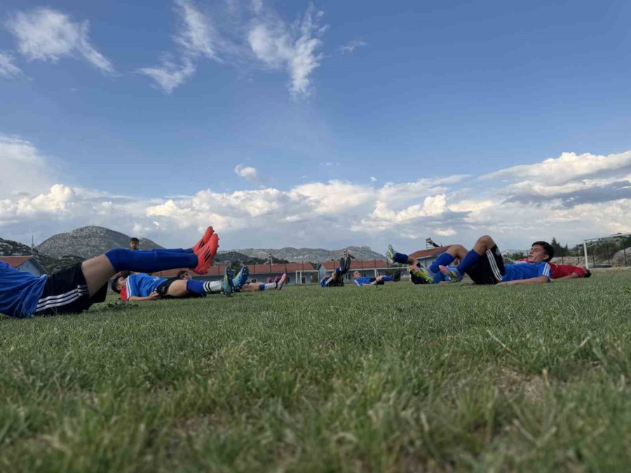 Antalya’daki Spor Köyü Binlerce Sporcuyu Ağırladı