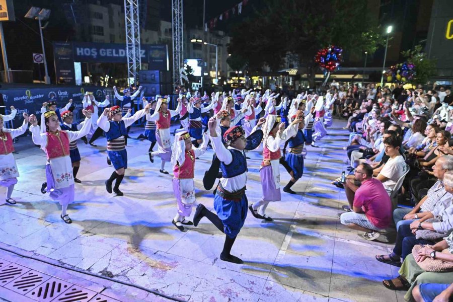 Yöreler Renkler Festivali’nde Ege Ve Marmara Rüzgarı