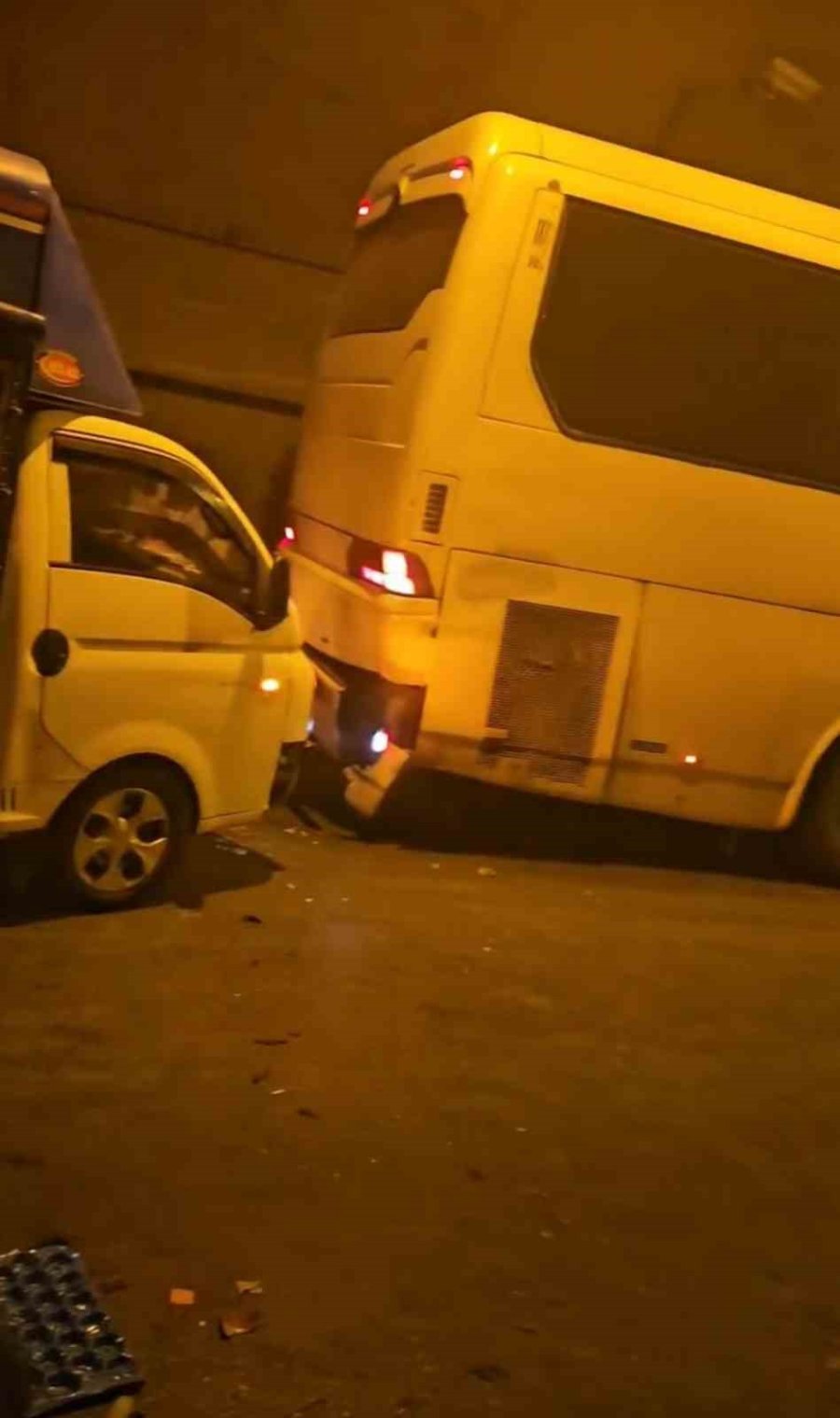 Alanya’da 8 Araç Birbirine Girdi: 10 Yaralı