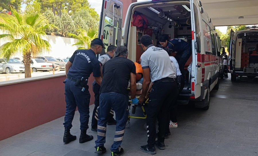 Antalya’da Genç Adam Kiraladığı Araçta Başından Vurulmuş Halde Bulundu