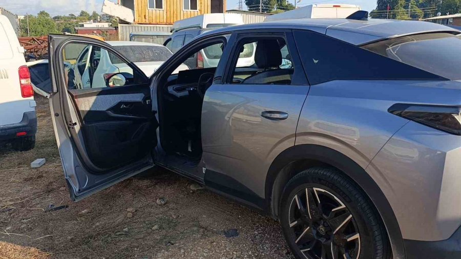 Antalya’da Genç Adam Kiraladığı Araçta Başından Vurulmuş Halde Bulundu