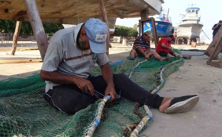 Akdenizli Balıkçılar ’vira Bismillah’ Demeye Hazırlanıyor