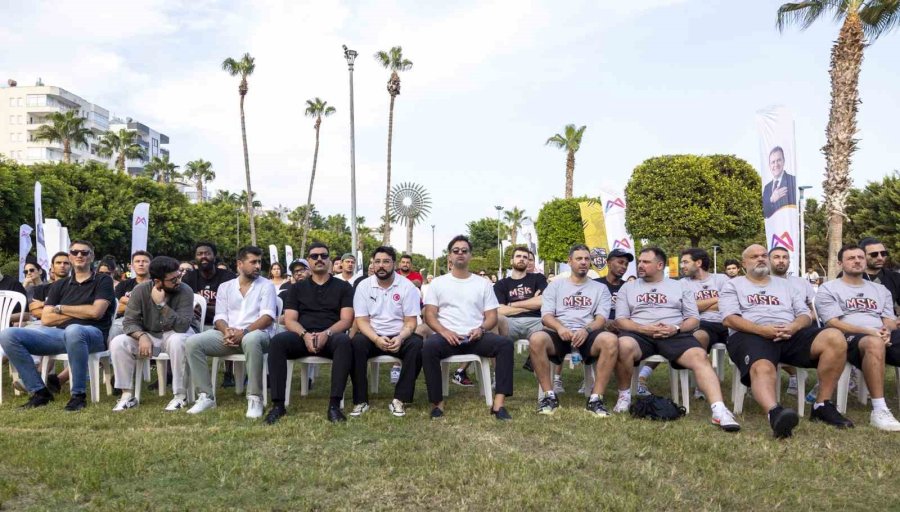 Mersin’de Dev Ekranda Eurobasket Heyecanı