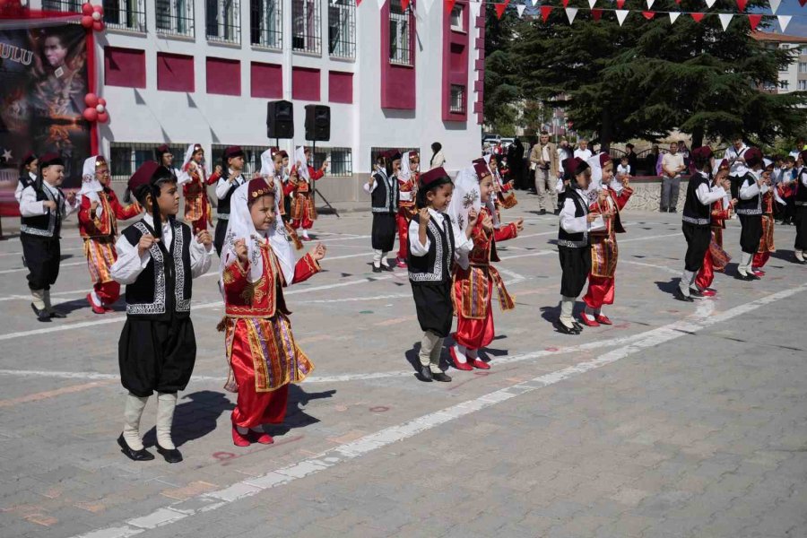 Niğde’de İlköğretim Haftası Kutlandı