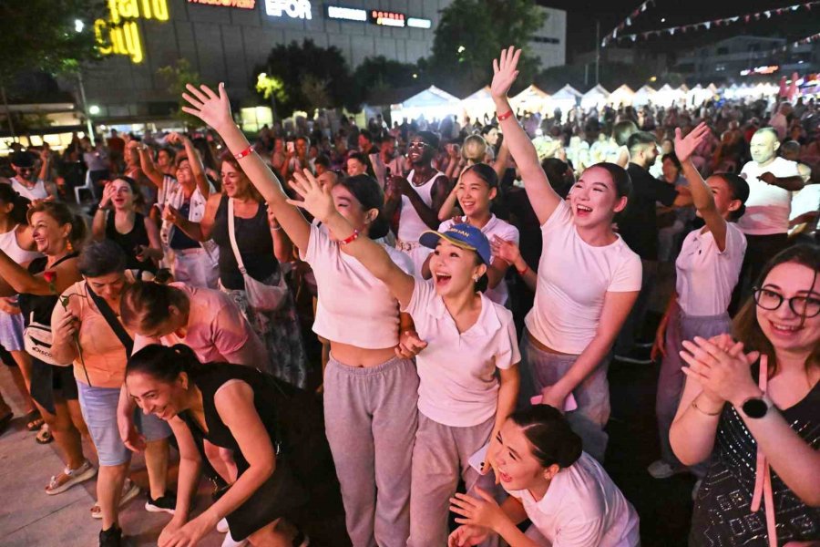 Muratpaşa’da Renkli Buluşma