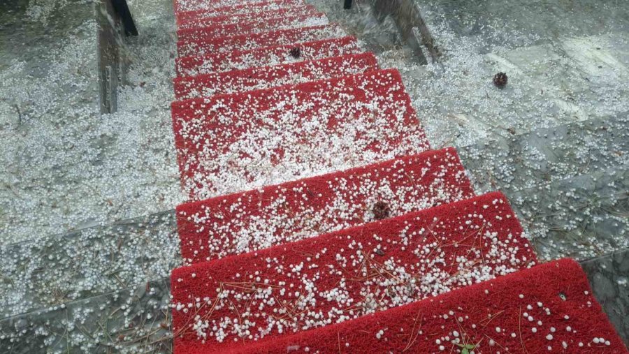 Konya’da Dolu Etkili Oldu, Bahçeler Büyük Zarar Gördü