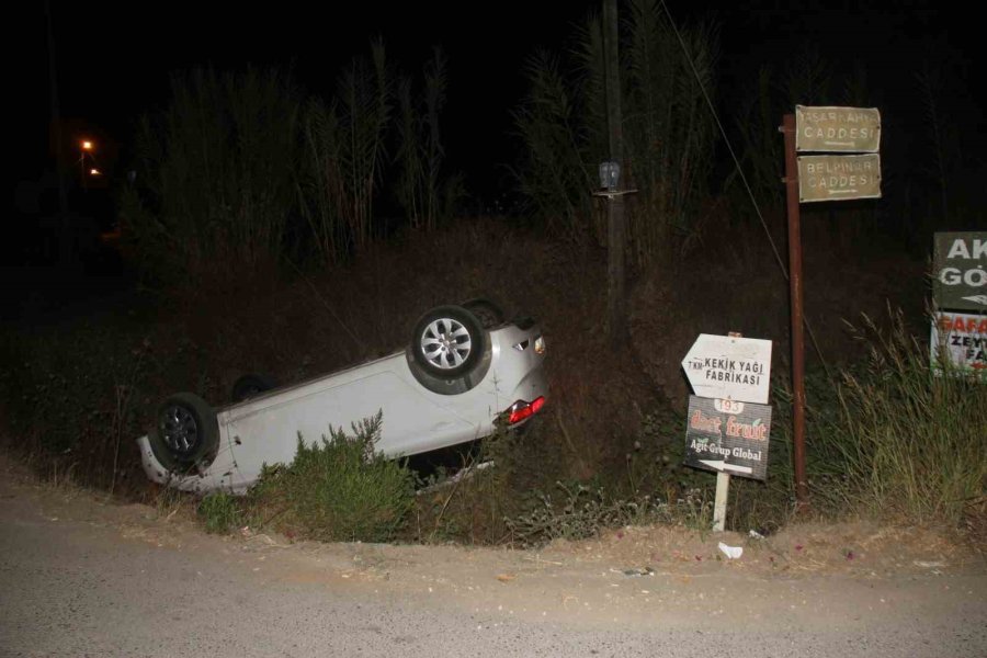 Takla Atan Araçtan Burnu Kanamadan Çıktılar