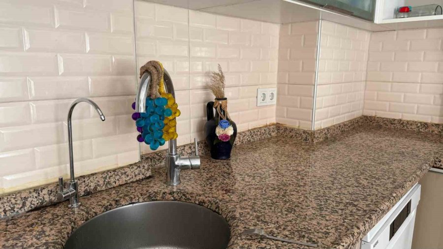 Anne Olunca Mutfağını Atölyeye Çevirip Kendi İşini Kurdu: Sabunları Meyve Şeklinde Tasarlıyor