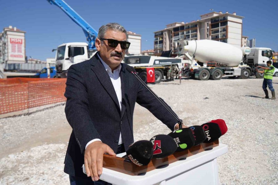 Niğde’de Tapu Ve Kadastro Hizmet Binasının Temeli Atıldı