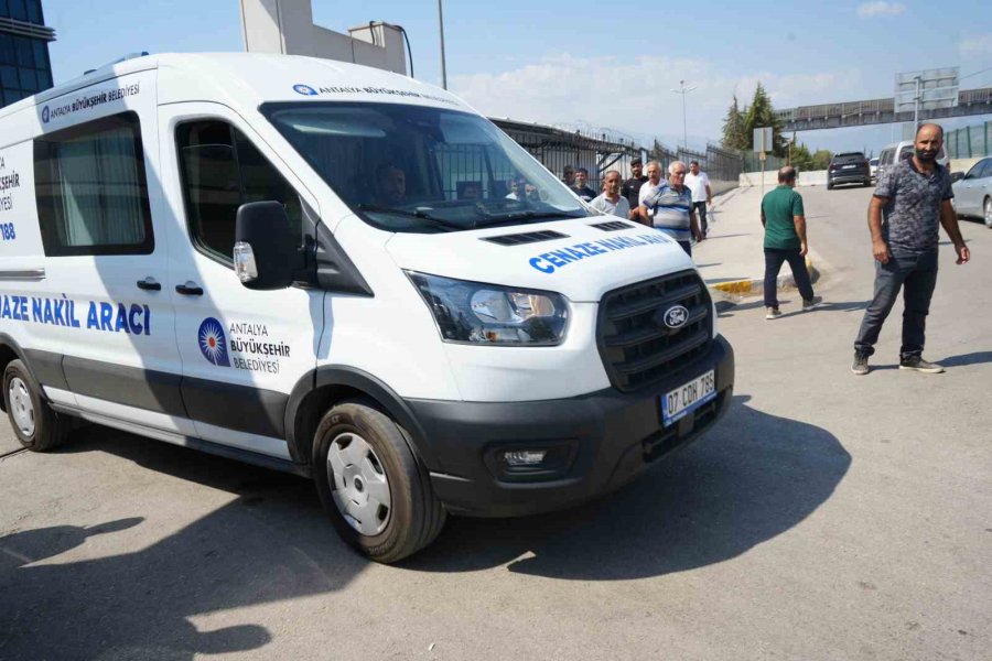 Eski Eşinin Eşarbıyla Boğduğu Kadının Acılı Ailesi: "öldürdükten Sonra Bizi Arayarak ‘ben Kızı Öldürdüm, Haberiniz Olsun’ Dedi"