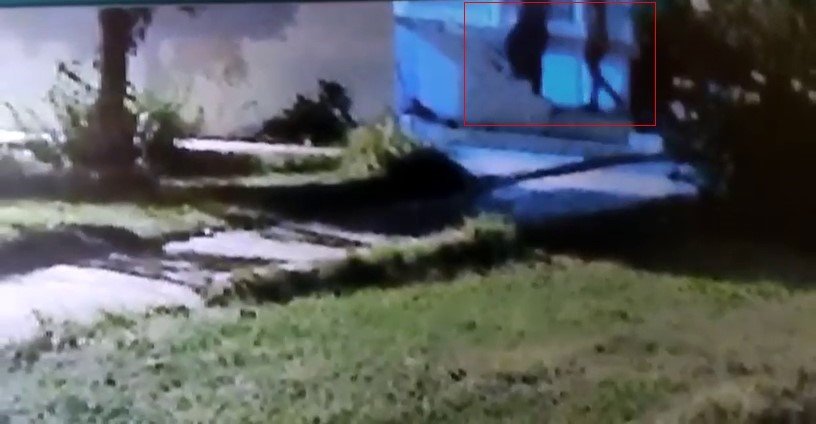 Eski Eşi Tarafından Eşarbıyla Boğularak Öldürülen Kadının Son Anları Güvenlik Kamerasına Yansıdı