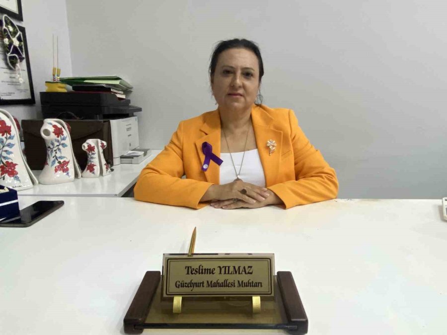 "ihtiyaç Köşesi" Öğrenci Ve Velilerin Yüzünü Güldürüyor