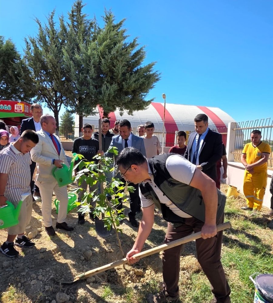 Çocuklara Orman Sevgisi Aşılanıyor