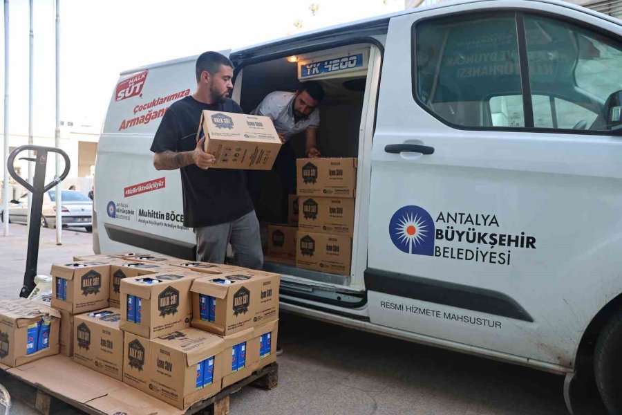 Halk Süt 2025 Yılında 10 Bin Çocuğa Ulaştırıldı