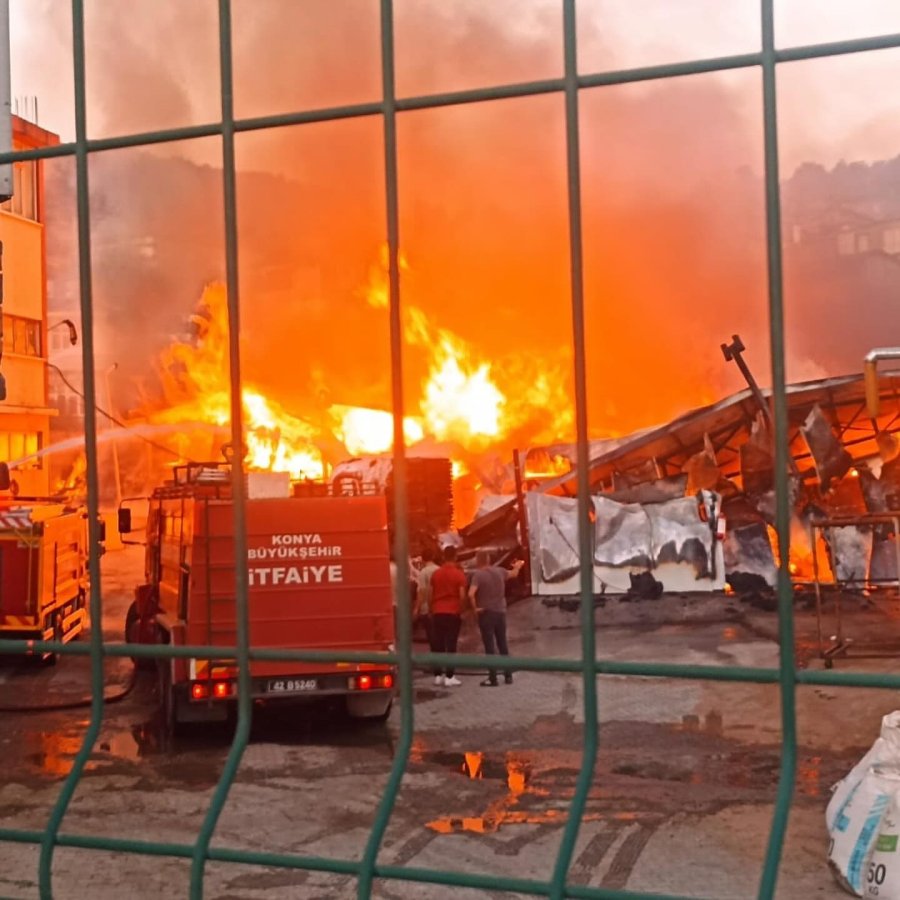 Konya’da Silah Fabrikasında Korkutan Yangın