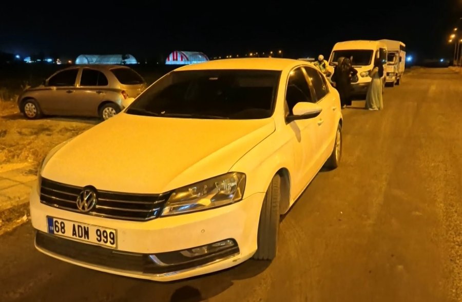 Cezaevinden İzinli Çıkıp Alkollü Halde Çocuklarıyla Trafiğe Çıktı, Yakalanınca Polise Beddua Yağdırdı